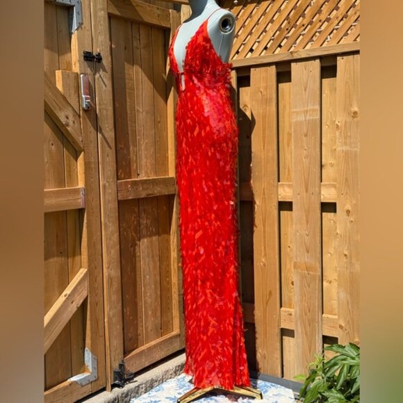 🆕 MISHA COLLECTION 🧿 NWOT Red Sapphire Sequins Maxi Dress, Sz M US 6 - Picture 5 of 14